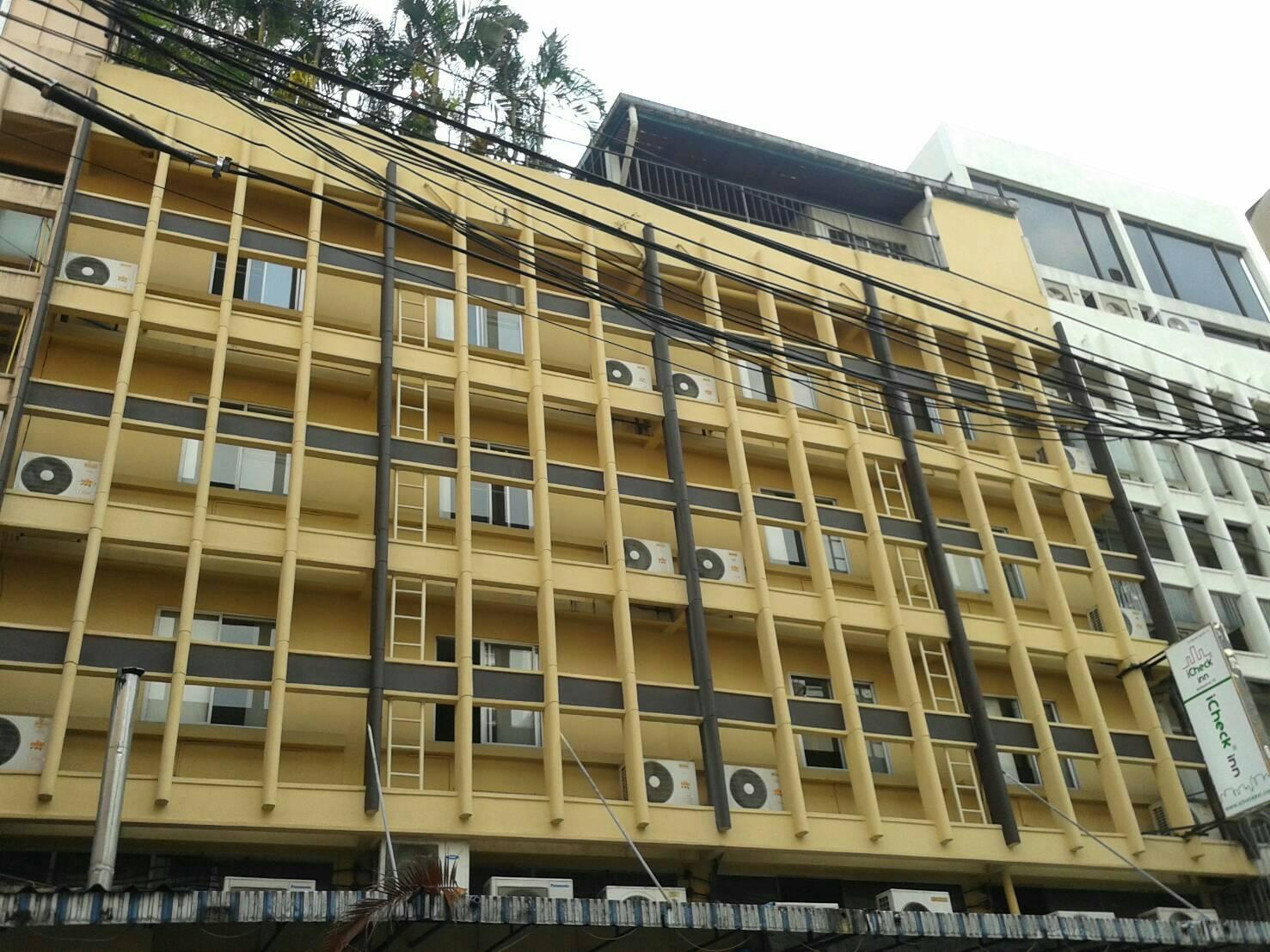Отель Icheck Sukhumvit 19 Бангкок